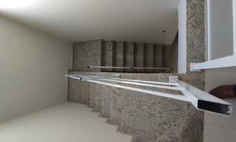 Imagem 7: Casa Triplex de 3/4, sendo uma suíte e quintal, Jd Guanabara- Macaé - RJ