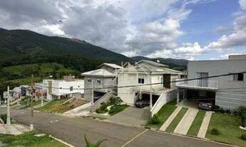 Imagem: Casa com 4 dormitórios para alugar, 180