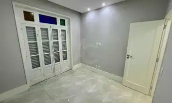 Imagem 8: Excelente apartamento vazio com 78 m² de área útil, varanda, garagem, dois quartos e uma s