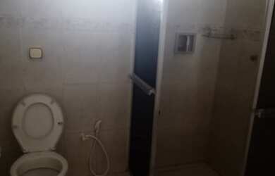 Imagem 6: Casa térrea de 2 dormitórios - quintal - garagem p/ 2 carros - Marapé