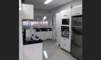 Imagem 4: Casa com 4 quartos - Bairro Jardins Valência em Goiânia