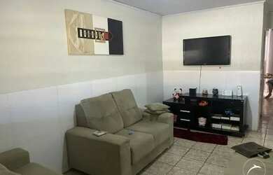 Imagem 2: QNQ 2 - Casa 3 quartos avenida comercial