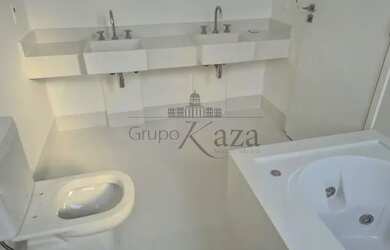 Imagem 12: Apartamento para venda possui 205 metros quadrados com 3 quartos em Jardim Paulista - São