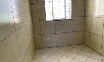 Imagem 2: Casa para venda possui 80 metros quadrados com 3 quartos em Sussuarana - Salvador - BA