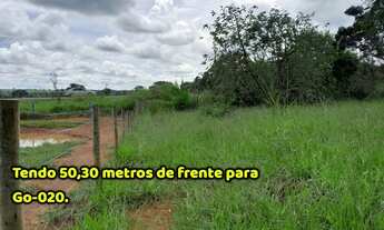 Imagem 3: Chácara as margens da Go-020 com água corrente!