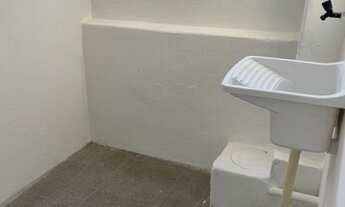 Imagem 5: Apartamento para aluguel tem 38 metros quadrados com 1 quarto em Vila Jardim - Porto Alegr