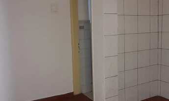 Imagem 4: Casa para aluguel possui 30 metros quadrados com 1 quarto em Vila Carolina - São Paulo - S