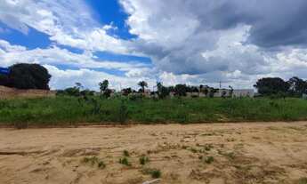 Imagem 4: 3 lotes juntos lado a lado no Jardim dos Ipês