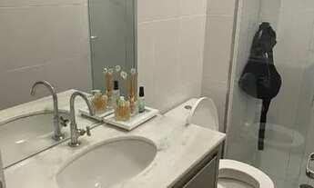 Imagem 4: Apartamento no Edifício Monte Estoril com 2 dormitórios à venda, 65 m² por R$ 450.000,00