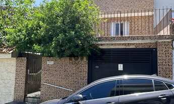 Imagem 2: Sobrado com 2 casas para renda, arejada e com churrasqueira à venda, Campanário, Diadema