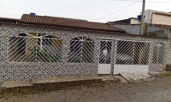 Imagem 2: DISPONÍVEL PARA VENDA, CASA COM DOIS QUARTOS GARAGEM PARA CARRO E MOTO