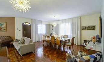 Imagem 6: Casa à Venda - Castelo, 4 Quartos, 257 m2