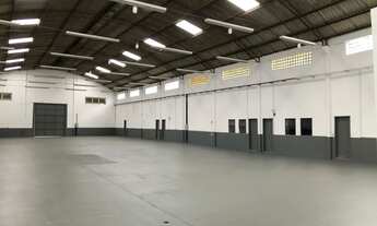 Imagem 3: Galpão às margens da br 101 em tubarão