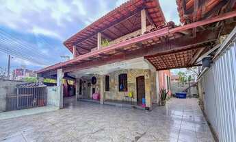 Imagem 4: Casa Duplex Espaçosa e Aconchegante em Jardim Camburi