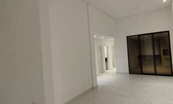 Imagem 6: Oportunidade. Casa PRONTA em condomínio de alto padrão