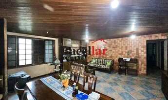 Imagem: Casa de rua / Residencial / Alto da Boa