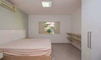 Imagem 2: Magnífico sobrado semi-mobiliado na Chacara Inglesa!