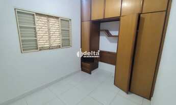 Imagem 16: Casa residencial com 5 quartos sendo 1 suíte disponível para locação no bairro Saraiva em