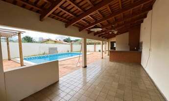 Imagem 7: Sobrado para venda tem 381 metros quadrados com 4 quartos em Santa Genoveva - Goiânia - GO