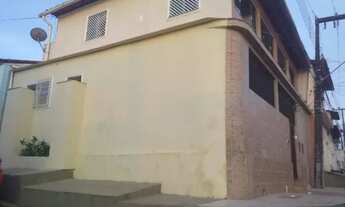 Imagem: VENDE-SE UMA CASA DE 1 ANDAR (TERREO E PISO