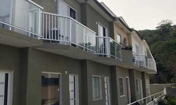 Imagem: Casa duplex em condômino