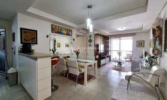 Imagem 6: Imóvel para venda possui 77 metros quadrados com 2 quartos em Centro - Florianópolis - SC