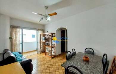 Imagem: Apartamento próximo à praia com sacada