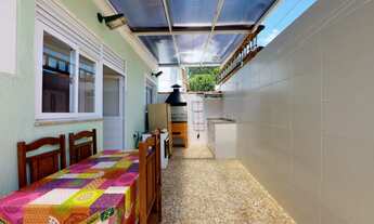 Imagem 5: Linda casa (NÃO GEMINA) 4 qtos (suíte) 3 vgs quintal c churrasq e espaço fazer piscina laz