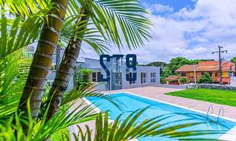 Imagem 2: A casa de rua de alto padrão mais top de Curitiba fica numa rua sem saída e super tranqui