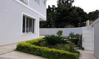 Imagem 5: Sobrado novo, com 313m², piscina, 3 suítes e 6 vagas no Jardim Ibiratiba!!!