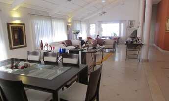 Imagem 7: Casa de condomínio para venda tem 901 metros quadrados com 5 quartos