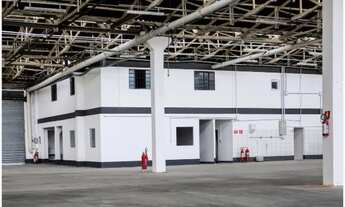 Imagem 2: Galpão/Depósito/Armazém para aluguel possui 5947 metros quadrados