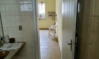 Imagem 3: Santa Rosa casa de vila sala dois mais anexo sala quarto banheiro e Niterói - RJ