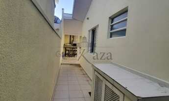 Imagem 6: Casa de condomínio para aluguel com 300 metros quadrados com 4 quartos