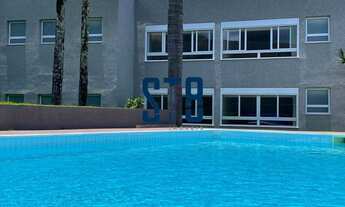 Imagem 3: A casa de rua de alto padrão mais top de Curitiba fica numa rua sem saída e super tranqui