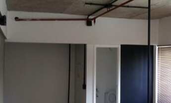 Imagem 5: Centro comercial para venda tem 32 metros quadrados