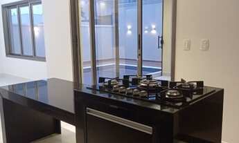 Imagem 7: Casa de condomínio para venda tem 270 metros quadrados com 4 quartos