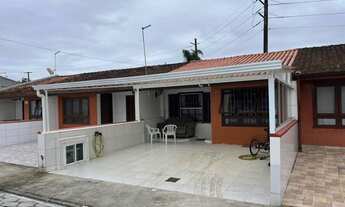 Imagem 2: Casas Financiáveis para Venda em Pontal do Paraná, Praia de leste, 2 dormitórios, 2 suítes