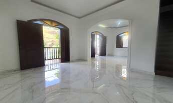 Imagem 3: Charmosa casa 5 quartos no Bom Clima