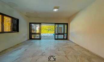 Imagem 3: Casa em Piedade - 243 m² e 4 Quartos - Próximo a FG