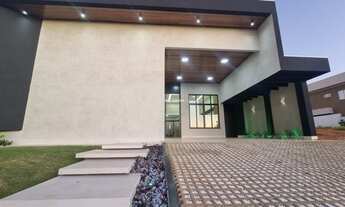 Imagem 2: CAMPO GRANDE - Casa de Condomínio - Residencial Alphaville III