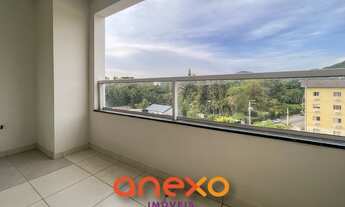 Imagem 3: Tranquilidade, fácil acesso e área de lazer com piscina. Tudo isso a 5 min do centro de Bl