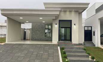 Imagem: Linda Casa Térrea com 3 suítes á venda