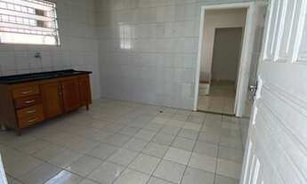 Imagem 3: Casa de 2 Cômodos para Locação Próximo ao Colégio Martins Pena