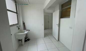 Imagem 2: Apartamento para aluguel e venda tem 132 metros quadrados com 3 quartos em Moema - São Pau