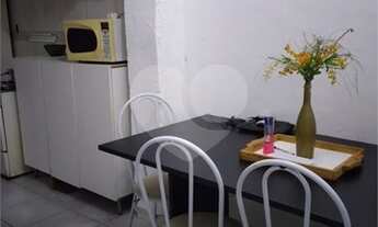 Imagem 5: Ótima casa de vila, linear, varanda, sala, dois dormitórios {VP