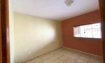 Imagem 4: Sobrado na QNM 01 Ceilândia Sul próximo ao Beer House Escriturada