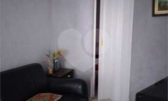 Imagem 2: Ótima casa de vila, linear, varanda, sala, dois dormitórios {VP