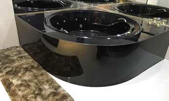 Imagem 2: Casa de condomínio sobrado para aluguel possui 700 metros quadrados com 4 quartos