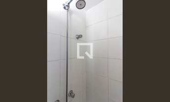 Imagem 2: Apartamento para Aluguel - Vila Carmosina, 2 Quartos, 46 m2